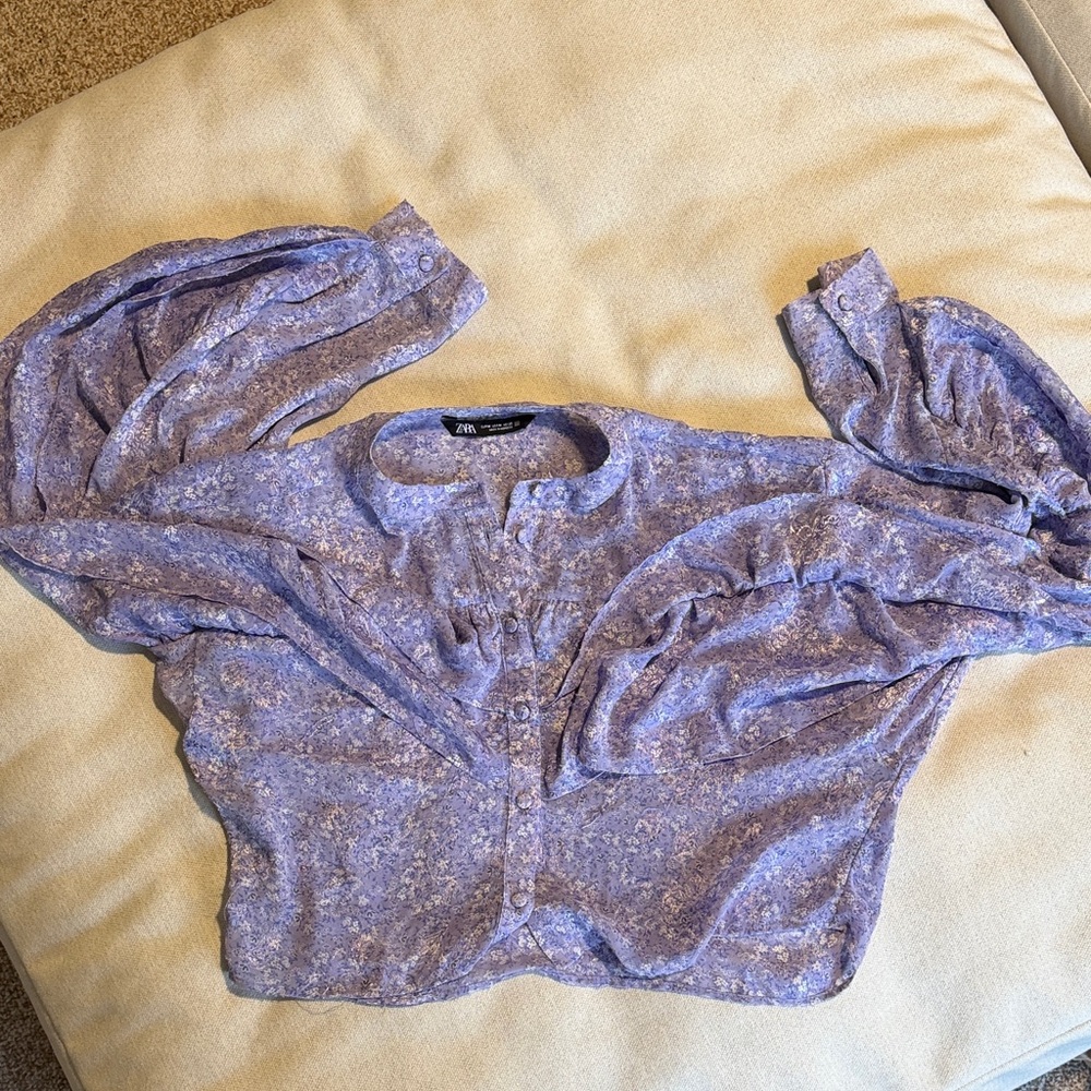 Zara Women's Lavender Floral Blouse